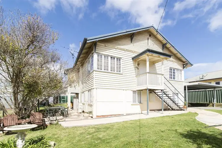 36 Elizabeth St, South Toowoomba QLD 4350