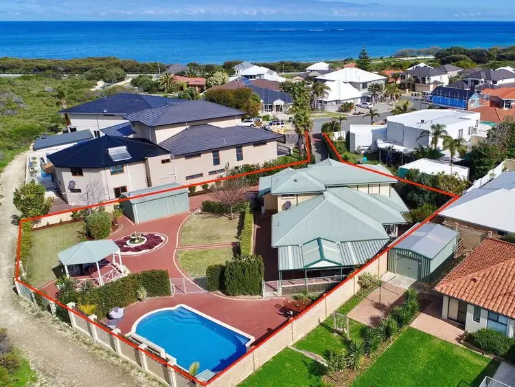 22 Caldera Close, Mindarie WA 6030