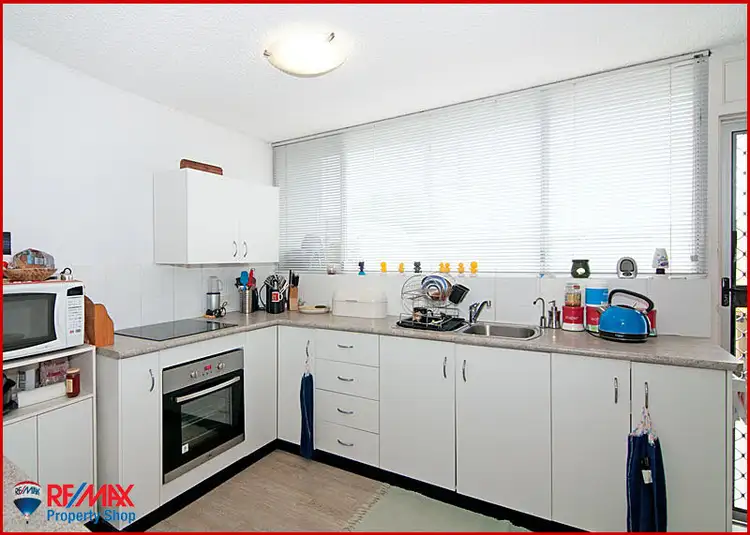 Seventh view of Homely townhouse listing, 4/31 King Street, Woody Point QLD 4019