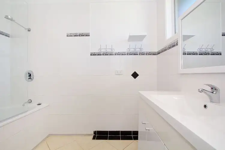 Fifth view of Homely house listing, 11 Boronia Drive, Tamworth NSW 2340