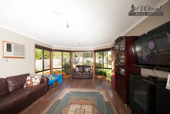 Sixth view of Homely house listing, 14 Buronga Dr, Lavington NSW 2641
