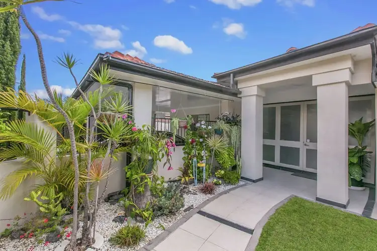 12 Moorgate Street, Macgregor QLD 4109