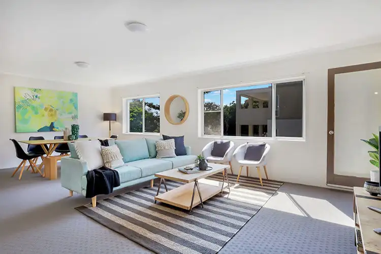Main view of Homely unit listing, 7/70 Marine Parade, Miami QLD 4220