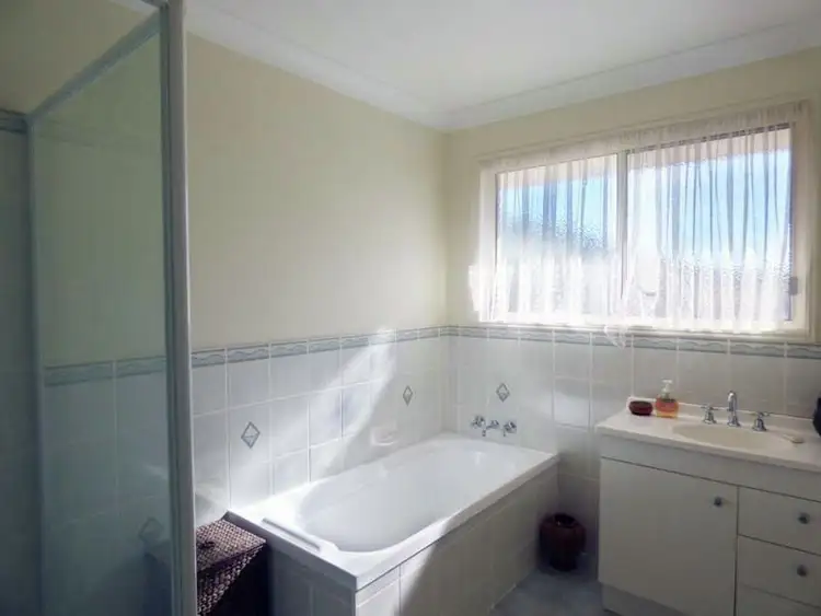Fifth view of Homely house listing, 6 Lee Court, Crows Nest QLD 4355