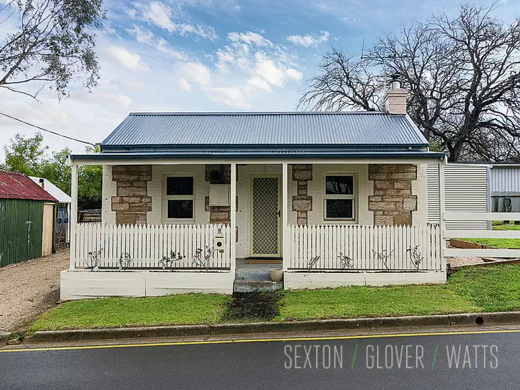 8 McLaren Street, Mount Barker SA 5251