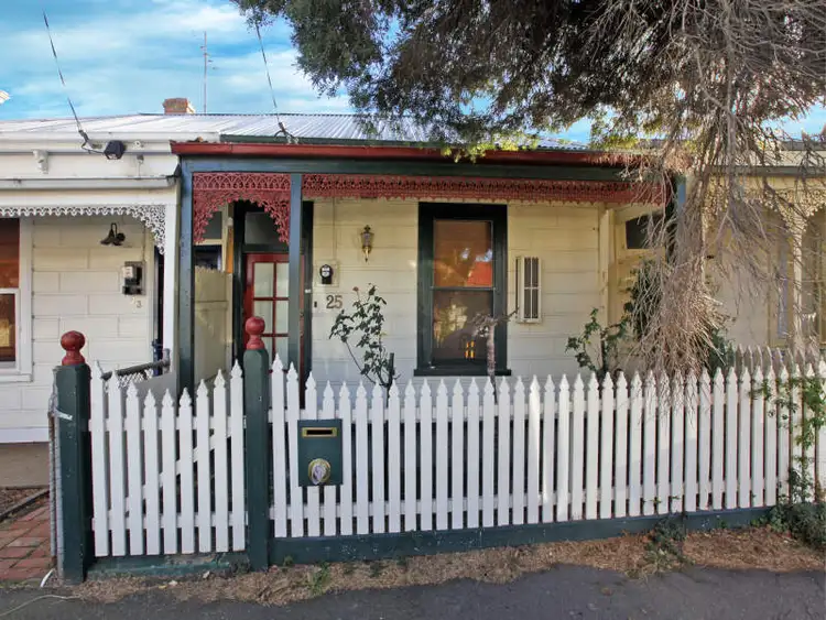 25 Bishop St, Brunswick VIC 3056