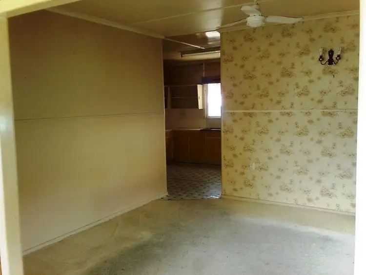 Seventh view of Homely house listing, 8 Edgar Street, Eastern Heights QLD 4305