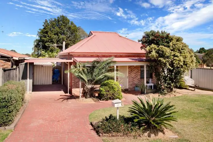 36 Jeffrey Avenue, St Clair NSW 2759