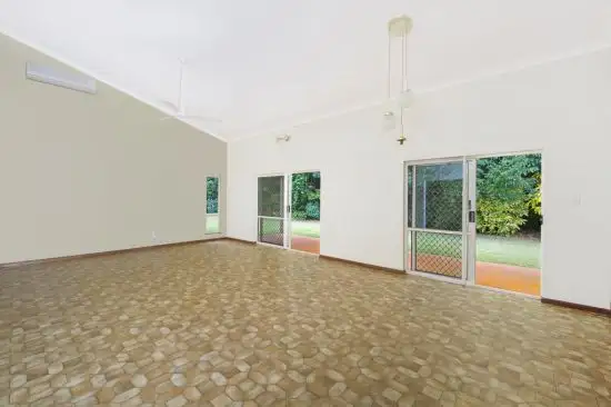 Fifth view of Homely house listing, 129-131 Mount Peter Road, Edmonton QLD 4869