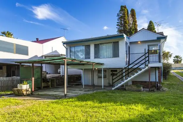 6 King Street, Shortland NSW 2307