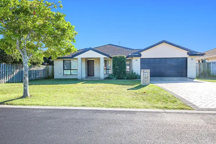 9 Amity Court, Sandstone Point QLD 4511