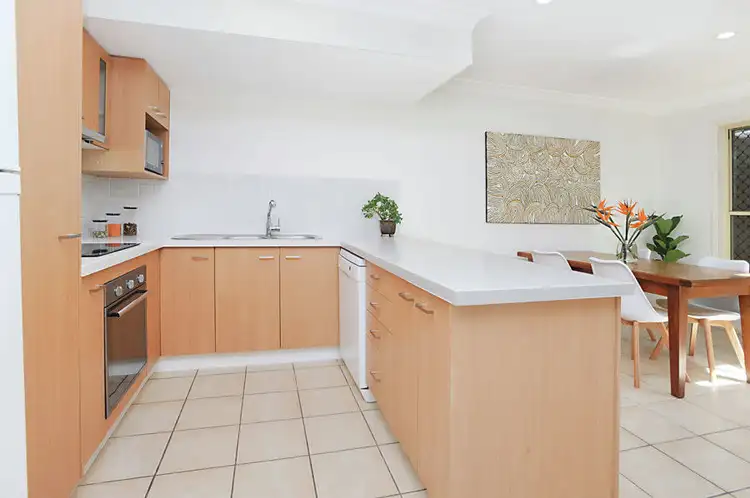 Sixth view of Homely townhouse listing, 3 / 29 Marian Street, Coorparoo QLD 4151