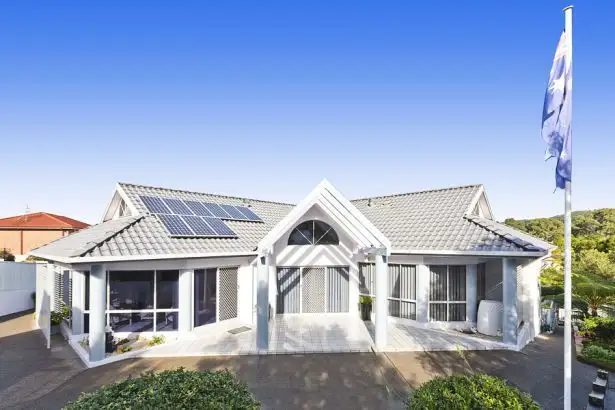 28 Ulverston Way, Lakelands NSW 2282