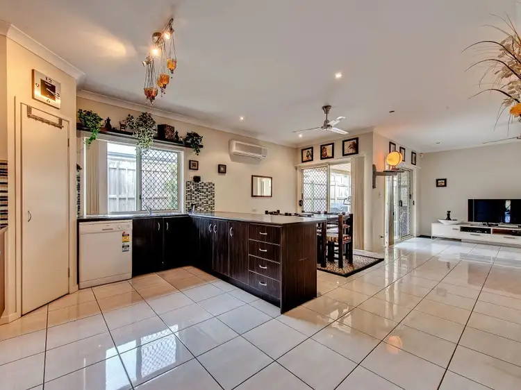 Third view of Homely house listing, 7 Carnarvon Crescent, Waterford QLD 4133