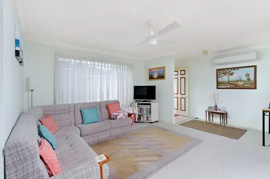 Third view of Homely villa listing, 4/293 Henry Parry Drive, Wyoming NSW 2250