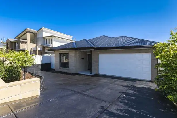 12 Tuckeroo Circuit, Adamstown NSW 2289