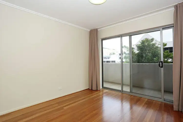 Sixth view of Homely apartment listing, 8/34 SANDERS STREET, Upper Mount Gravatt QLD 4122