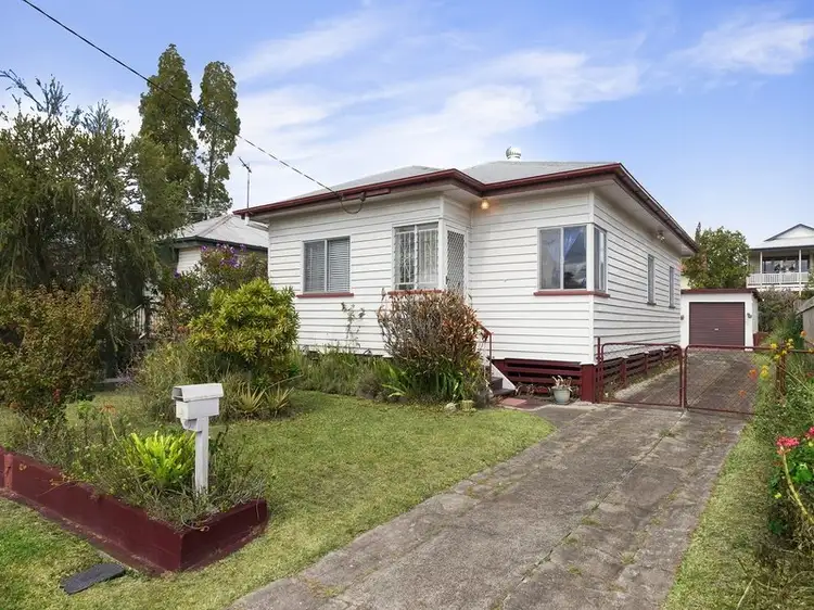 61 Graceville Avenue, Graceville QLD 4075