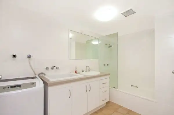 Fifth view of Homely unit listing, 11/18 Lanham St, Coolangatta QLD 4225