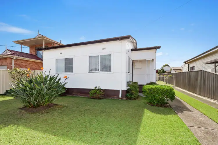 58 The Grove, Fairfield NSW 2165