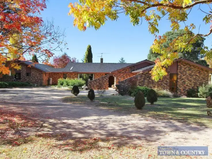 79 Pinegrove, Armidale NSW 2350