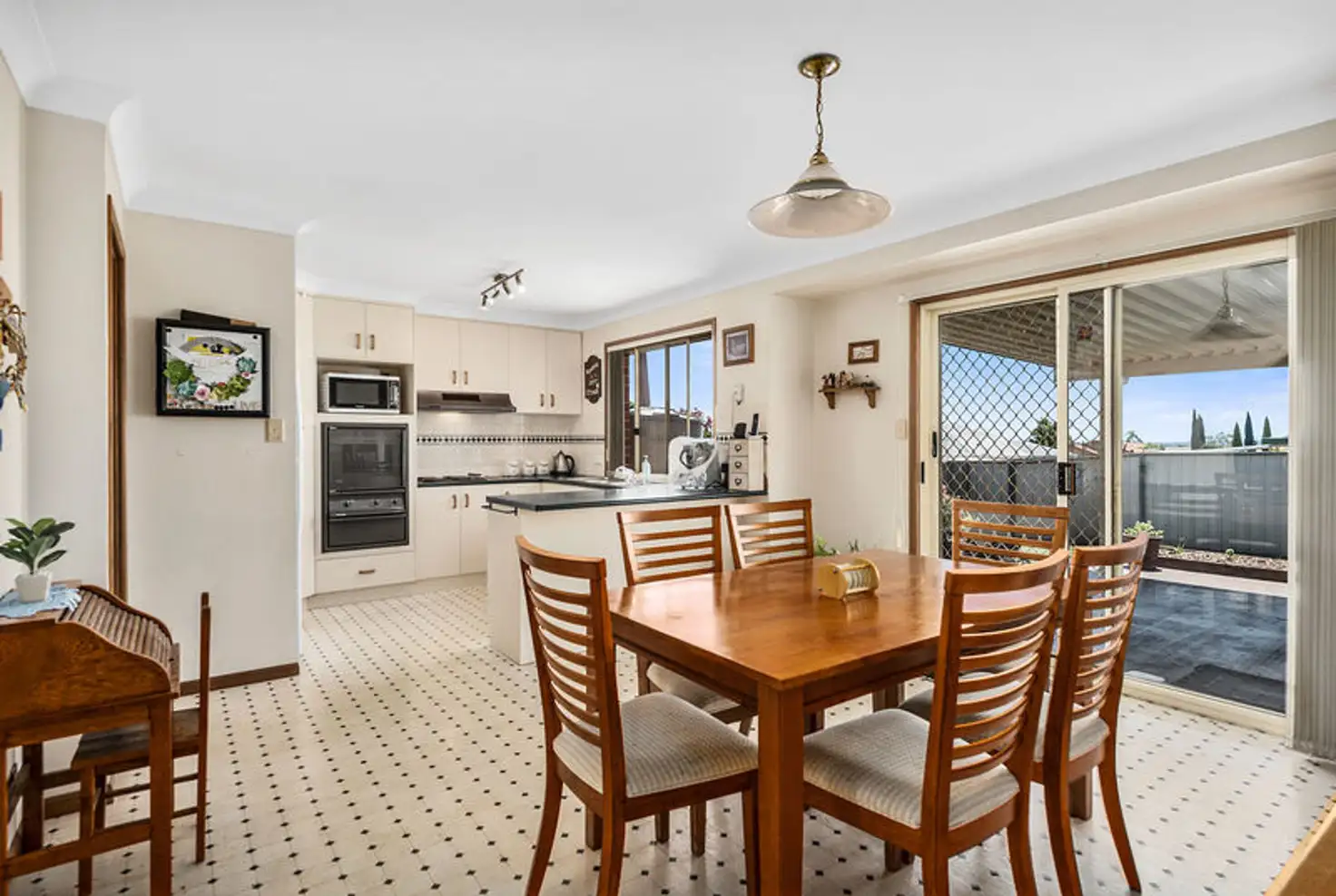 Main view of Homely house listing, 5 Osborne Court, Kearneys Spring QLD 4350