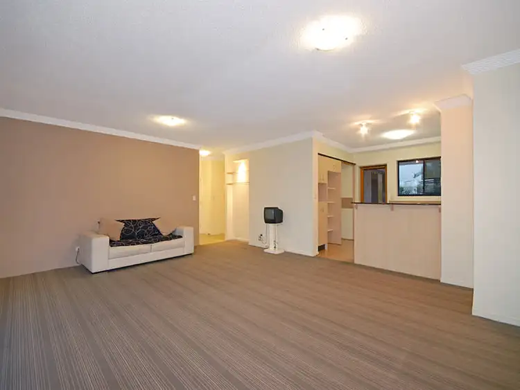 Third view of Homely apartment listing, 4B/26 Parish Street, Spring Hill QLD 4000