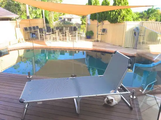 22 Beauty Point Dr, Robina QLD 4226