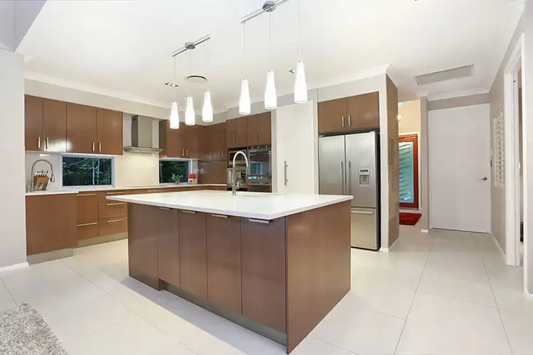 Second view of Homely house listing, 10 Lynd Court, Buderim QLD 4556
