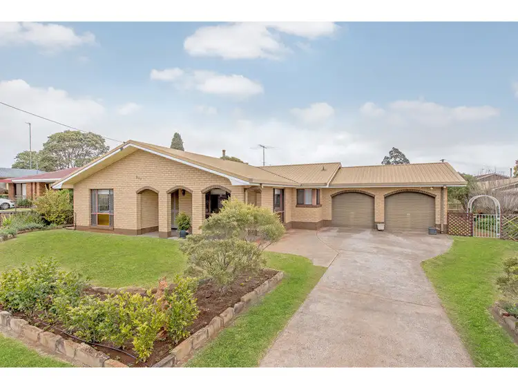 Second view of Homely house listing, 511 Greenwattle Street, Glenvale QLD 4350
