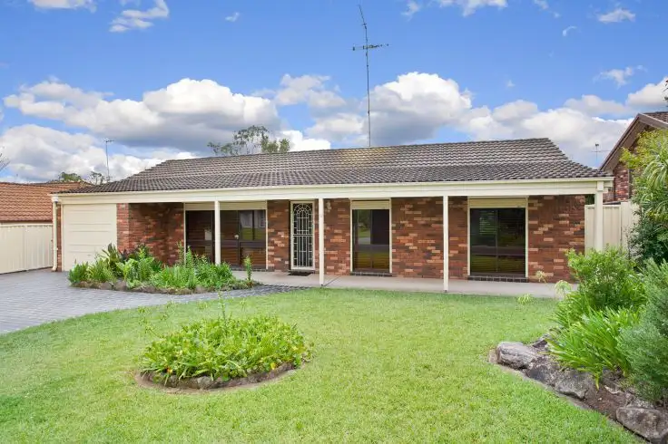 18 Frampton Avenue, St Clair NSW 2759