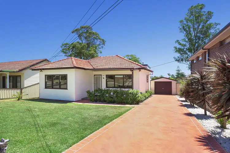 32 Paul Street, Blacktown NSW 2148
