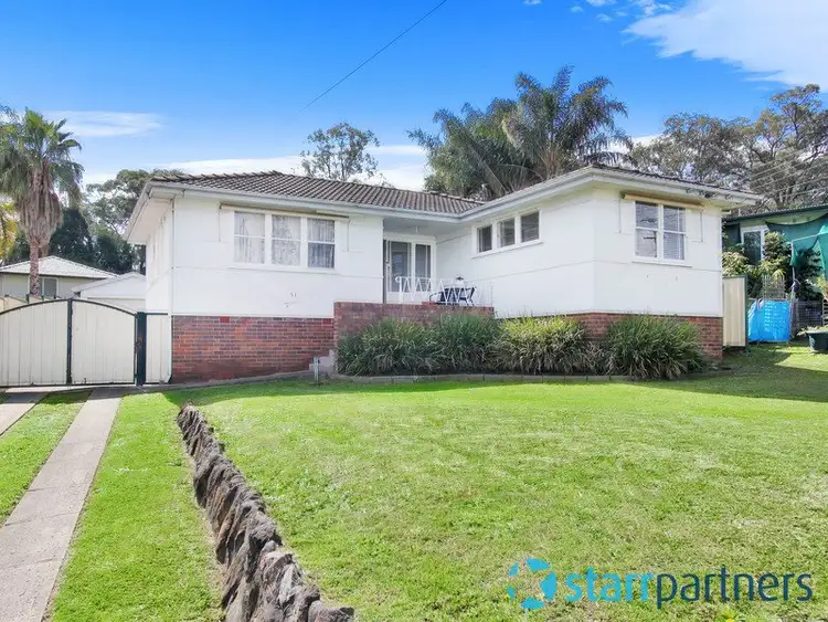 51 Lucena Crescent, Lethbridge Park NSW 2770