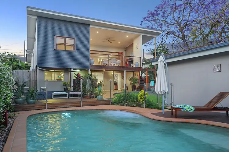 6 Moorbell St, Tarragindi QLD 4121