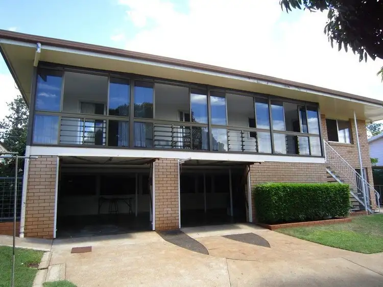 9 Mccosker Street, Riverview QLD 4303