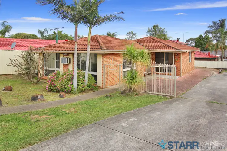 12 Windrush Circuit, St Clair NSW 2759