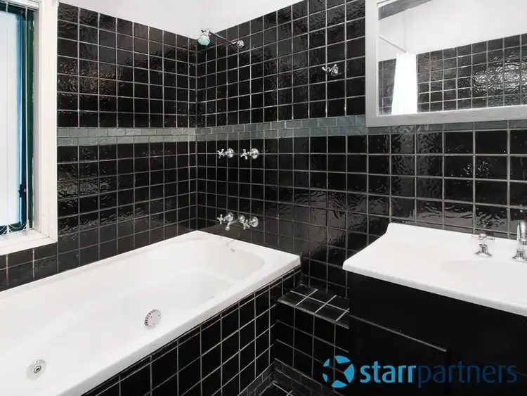 Sixth view of Homely house listing, 15 Mindanao Avenue, Lethbridge Park NSW 2770