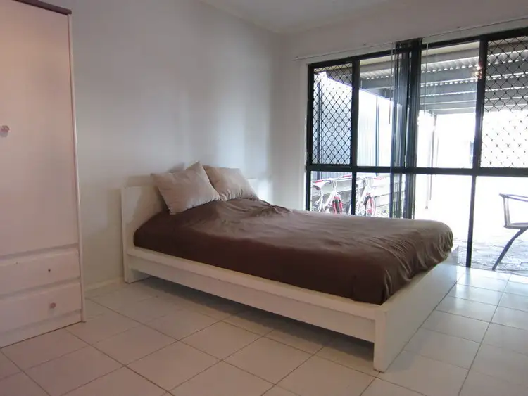 Seventh view of Homely house listing, 8 Quando Close, Yamanto QLD 4305