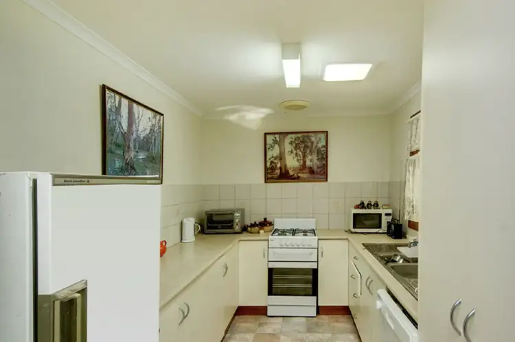 Second view of Homely house listing, 2/433 Wood Street, Deniliquin NSW 2710