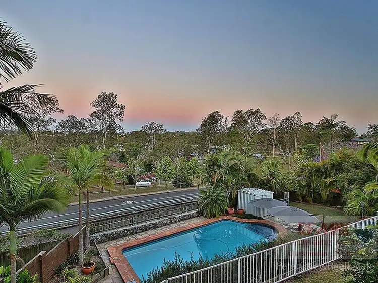 Second view of Homely house listing, 3 MacQuarie Court, Mount Ommaney QLD 4074