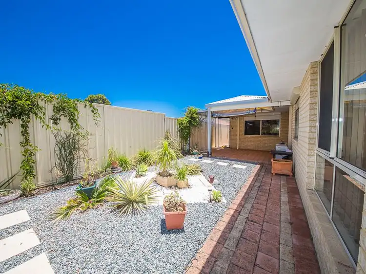 25a Valentine Ave, Dianella WA 6059