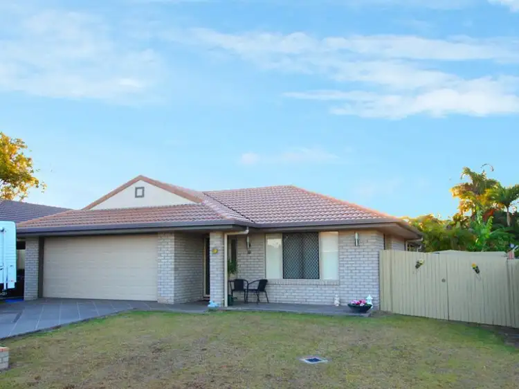 15 Alison Drive, Torquay QLD 4655