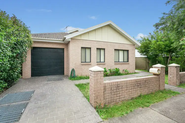2C Daley Street, Pendle Hill NSW 2145