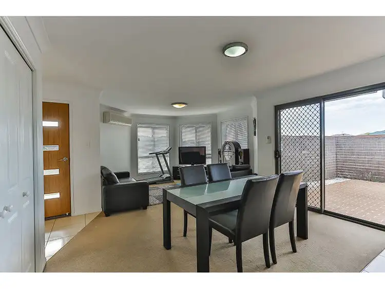Sixth view of Homely unit listing, 2/2 Wareena Crescent, Glenvale QLD 4350