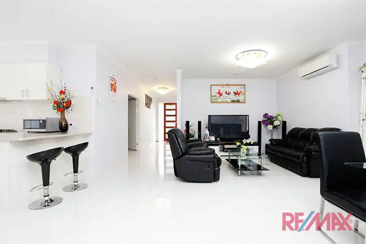 Seventh view of Homely house listing, 52 Balladonia Gum Circuit, Lyndhurst VIC 3975