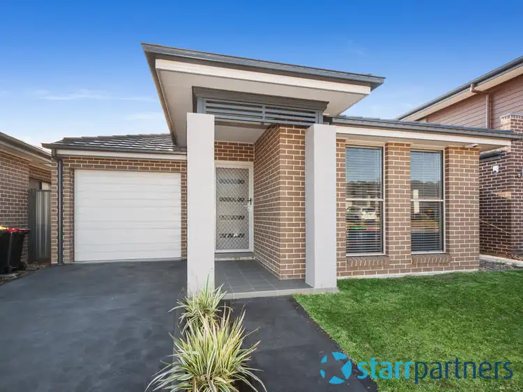 24 Holly Crescent, Jordan Springs NSW 2747