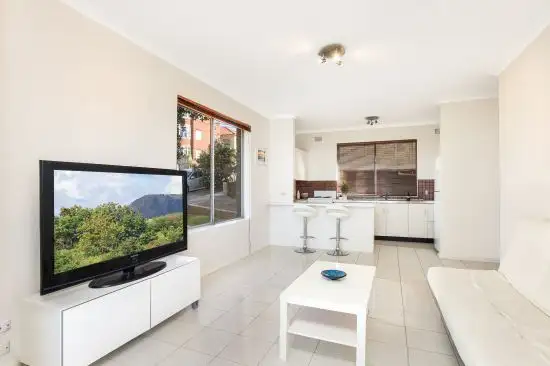 Sixth view of Homely unit listing, 1/24 Glen Street, Bondi NSW 2026