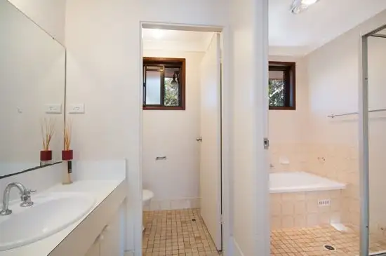 Sixth view of Homely house listing, 5 Willow Road, Springfield NSW 2250