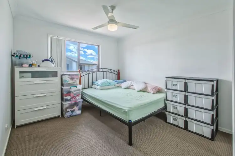 Fifth view of Homely townhouse listing, 1 / 9 Eduard Place, Calamvale QLD 4116