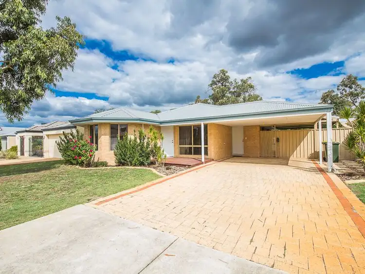 39 Hillwater Promenade, Bennett Springs WA 6063